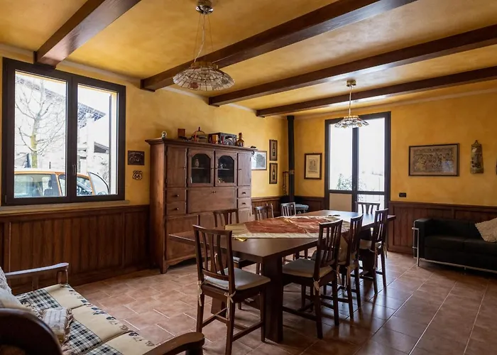 Cavalieri In Vedriano Villa *