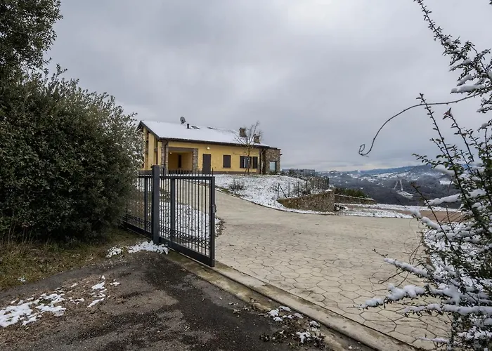 Cavalieri In Vedriano Villa *